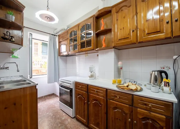 Mitropoleos Suite